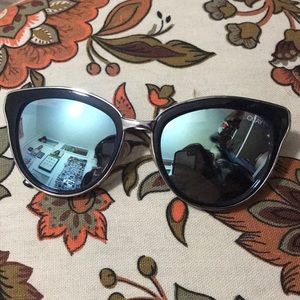Quay oversized mirror sunglasses